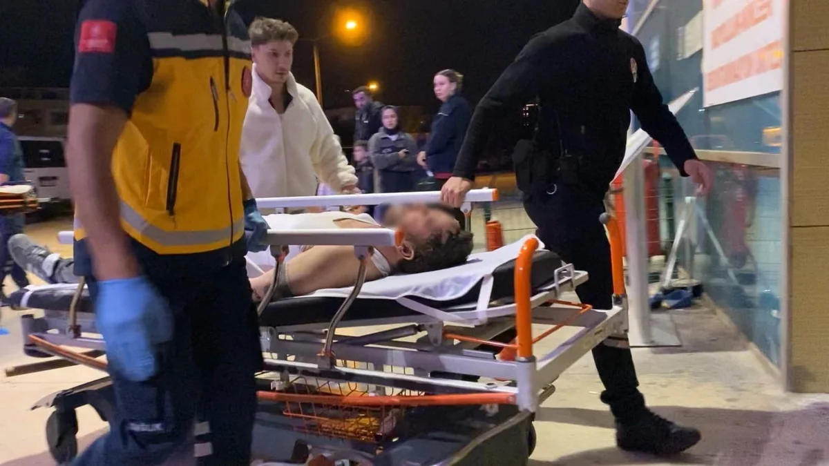 Kafeteryada ısıtıcı alev aldı: 1’i ağır 3 yaralı