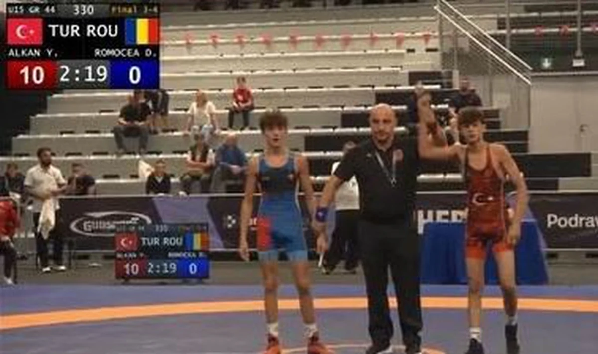 Kayserili Yusuf Sarıyar U15 Balkan Şampiyonası'nda altın, Alkan bronz madalya kazandı