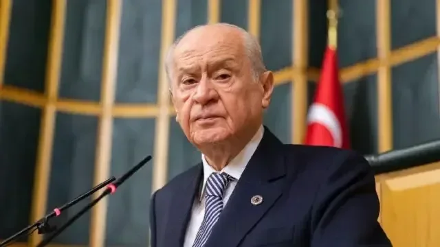 MHP Genel Başkanı Bahçeli: "Yeni Parti'nin, Sayın Cumhurbaşkanımız salondayken ayrılması siyasi açıdan doğru olmamıştır"