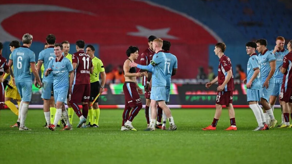 Trabzonspor: 0 - Drogheda United: 1 | MAÇ SONUCU VE ÖZETİ