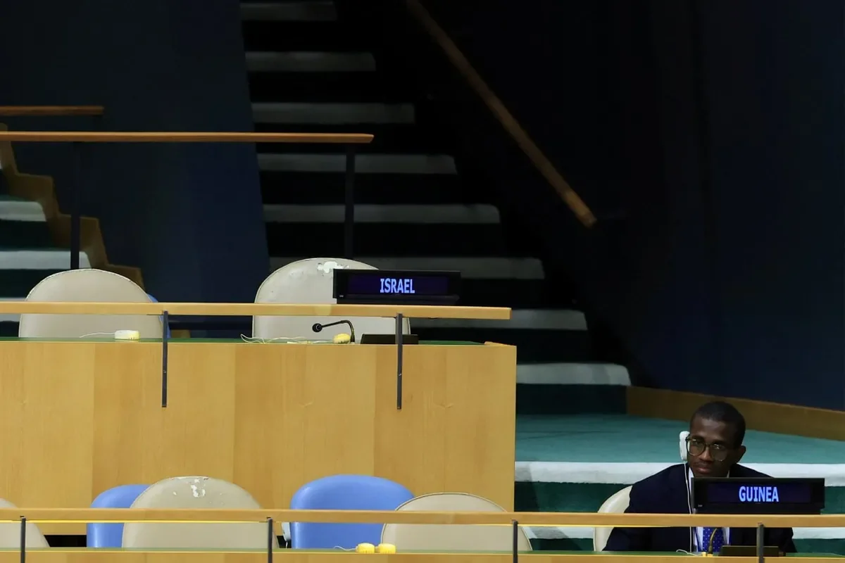 10 gün arayla iki benzer görüntü: Başkan Erdoğan kürsüye çıktı, Yeni Parti heyeti salonu terk etti! Tavır akıllara İsrail'i getirdi - 1