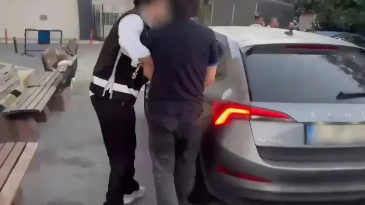 FETÖ sızıntılarına İstanbul merkezli 6 ilde baskın: 20 şüpheli adliyede!