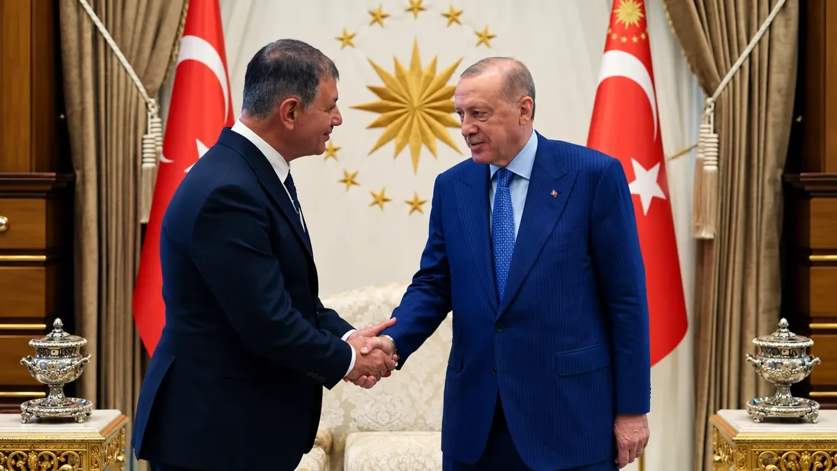 İzmir'de kulisler ısındı! Cemil Tugay ve ilçe belediyeleri AK Parti'ye mi geçiyor? A Haber'de tarih verildi