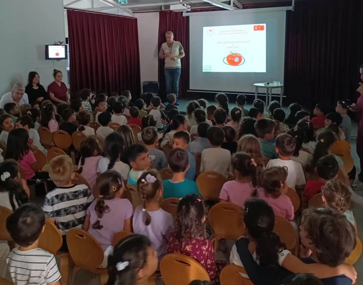 Muğla Köyceğiz'de anaokulu öğrencilerine gıda güvenliği ve israfı eğitimi verildi