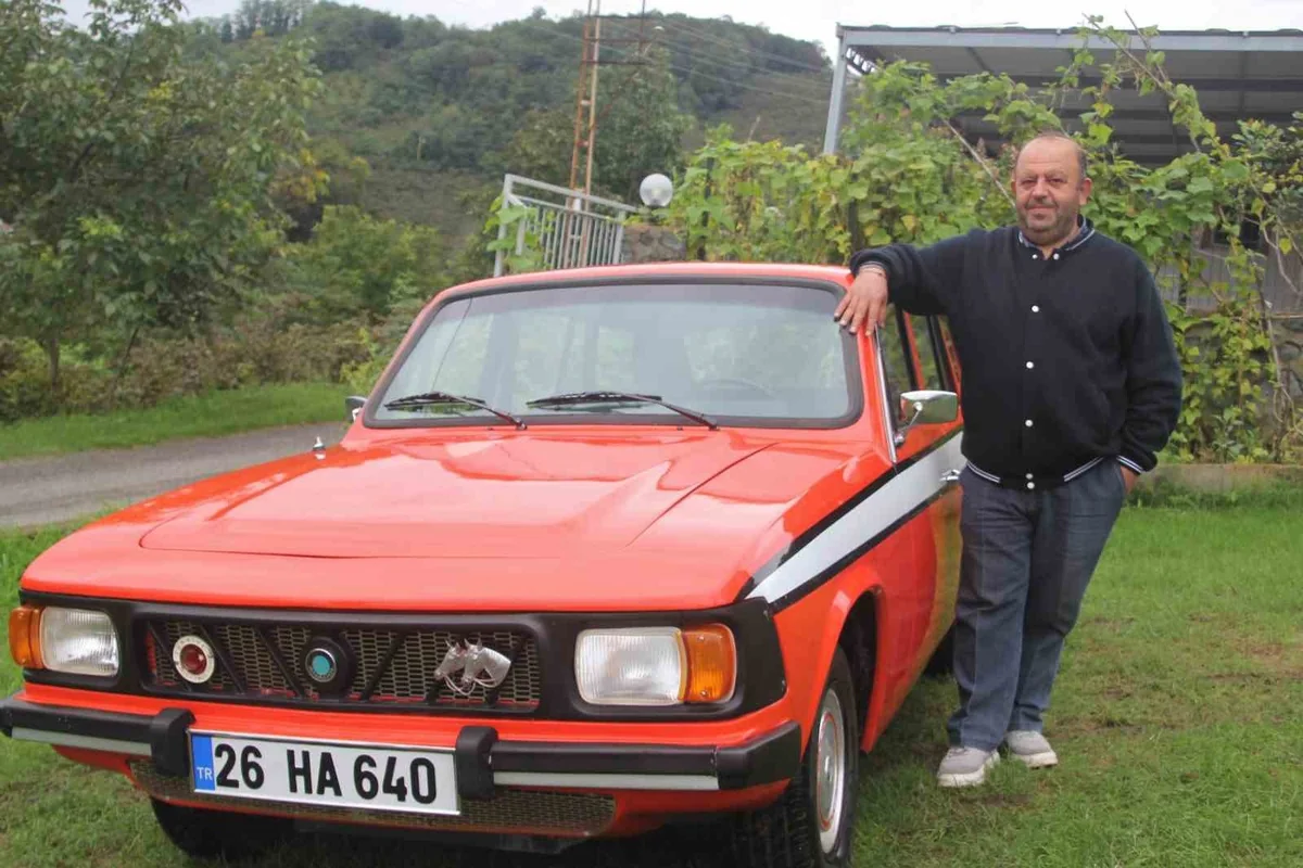 Ordulu Yılmaz Akdeniz, babasının Anadol'unu 400 bin lira harcayarak restore ettirdi