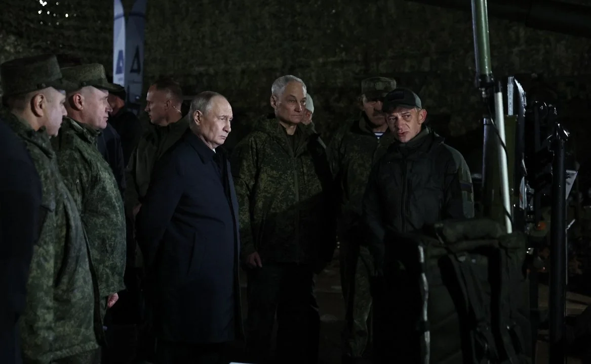 Saldırıları böyle püskürteceğiz! ... Putin sahadan mesajı verdi