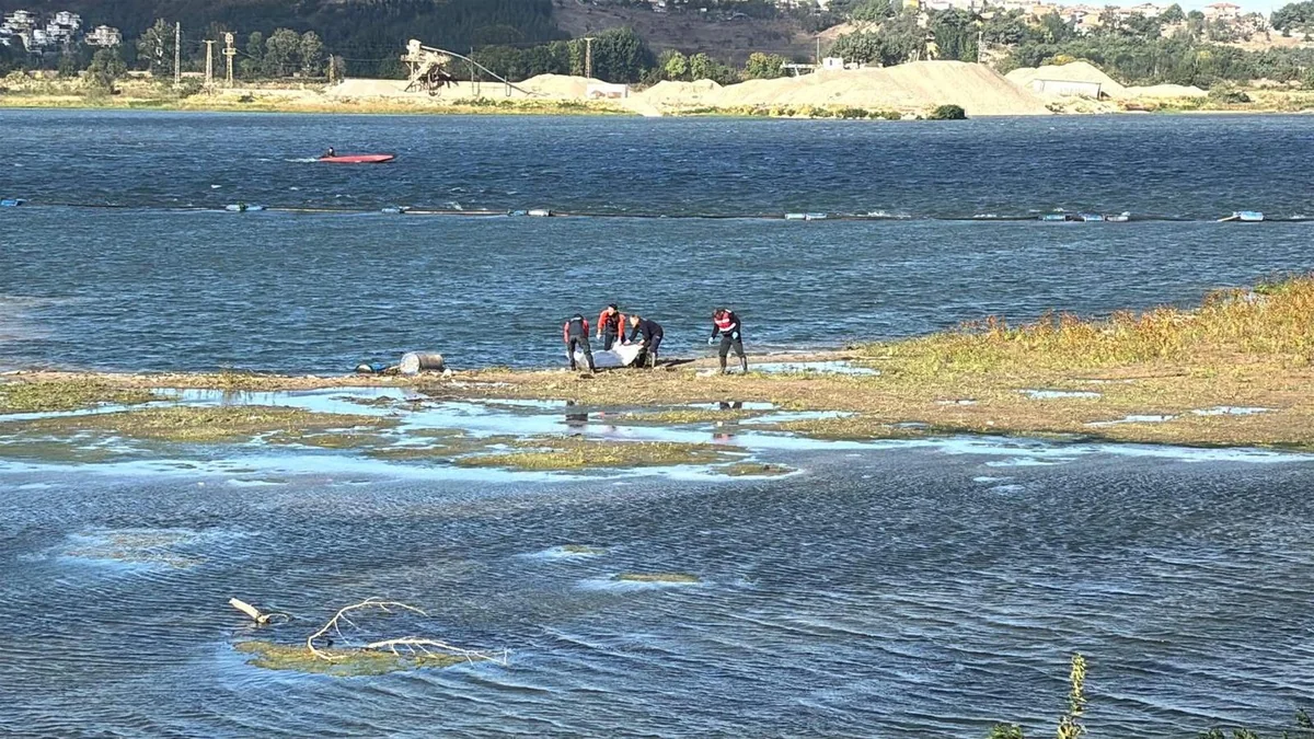 Edirne'de Meriç Nehri'nde erkek cesedi bulundu, düzensiz göçmene ait olabilir