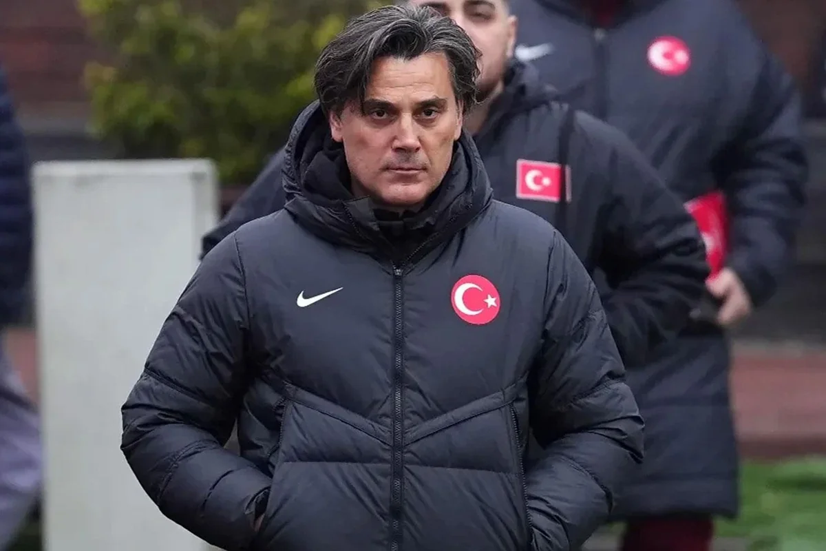 Ersun Yanal'dan Montella'ya sert sözler: Verin tazminatını, yollayın gitsin