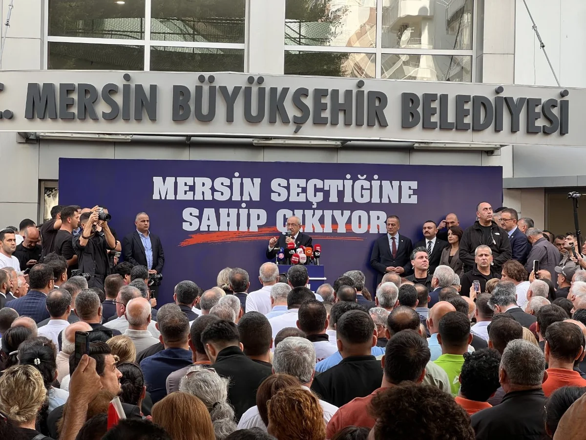 Eski yönetimin enkazı kaldırılıyor: Özel ekibinin CHP'ye faturası 500 milyon TL