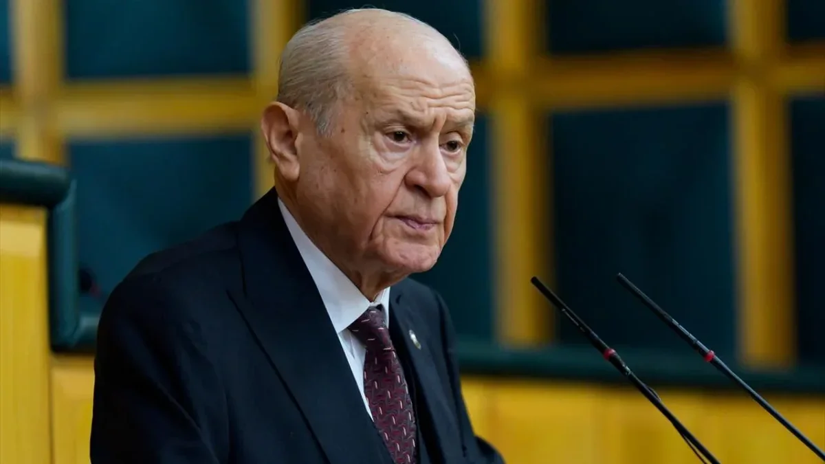 MHP Genel Başkanı Bahçeli: “Türkiye toplumsal bir güven erozyonu ve çürüme tartışmalarıyla karşı karşıya bırakılmamalıdır”