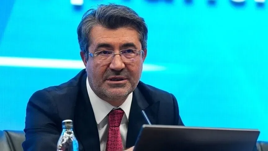 Alpaslan Çakar, fon soruşturmasının bankacılık sektörüne olası etkisini değerlendirdi. (Foto: AA)