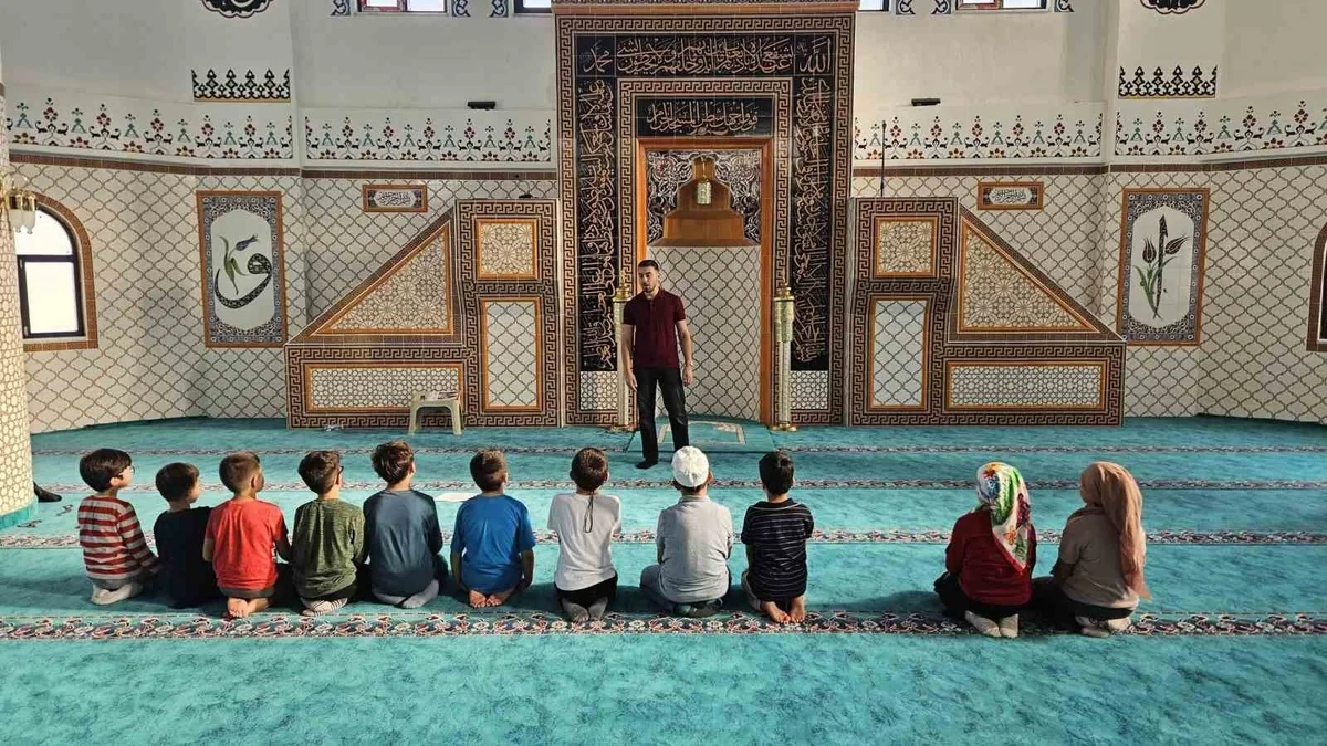 Aydın Köşk'te çocuklara yönelik Değerler Atölyesi, Bilal-i Habeşi Camii'nde başladı