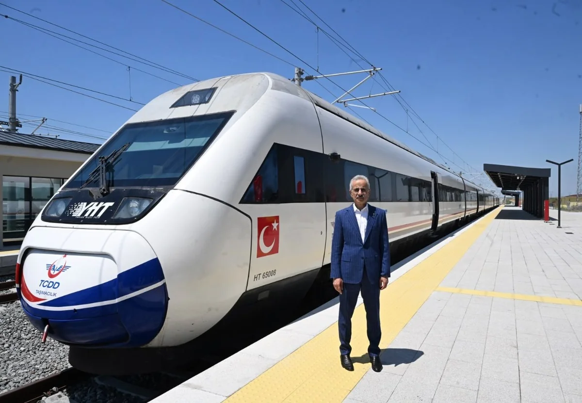 Halkalı-Kapıkule arası 1,5 saate düşecek! 9 Ekim’de hizmete açılacak, hızlı tren ağı Avrupa sınırına ulaşıyor