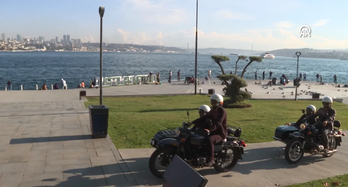 İstanbul'da ilk ve tek! Denenmemiş yeni tur konsepti turistlerin gözdesi, sokakları böyle keşfediyorlar