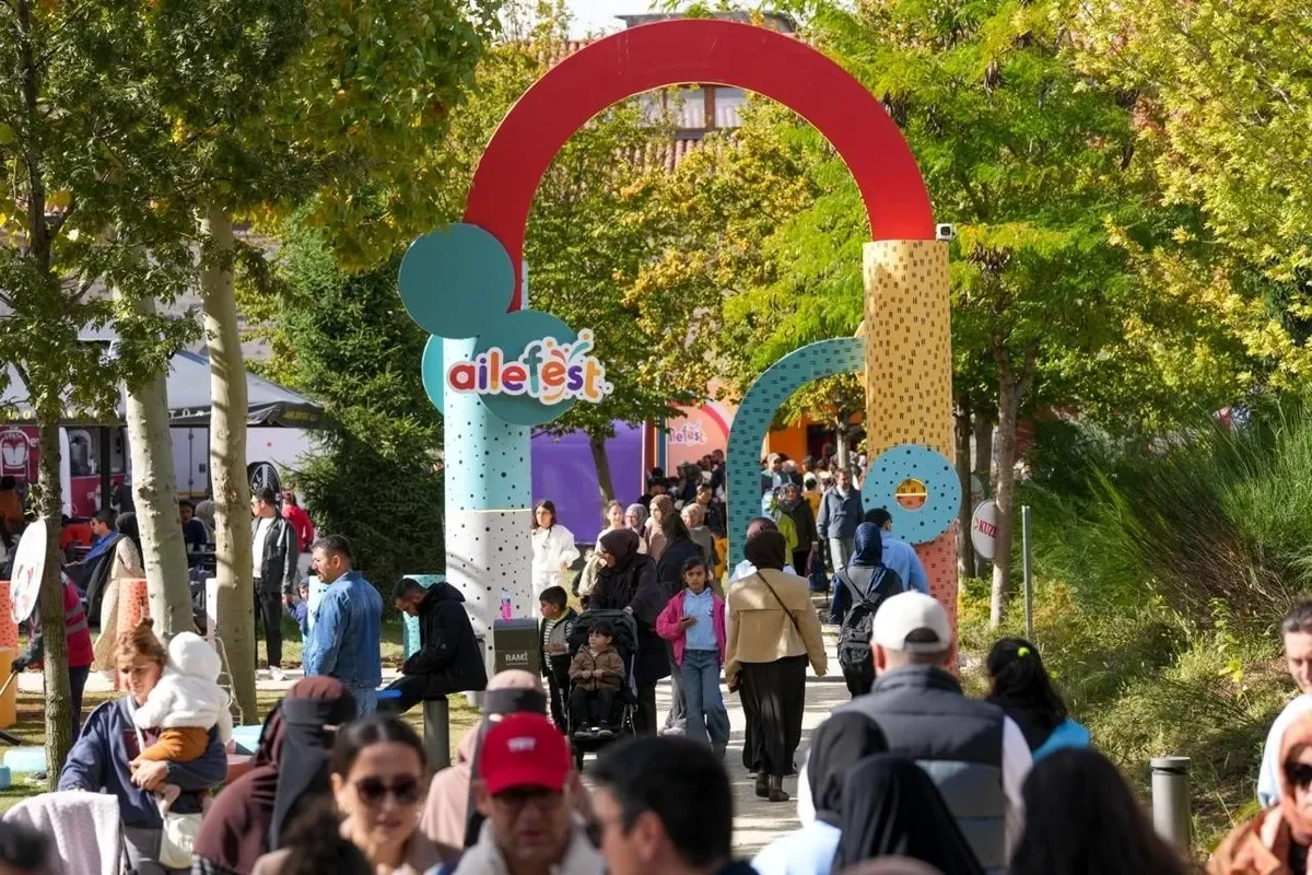 İstanbul’da on binler AileFest’te buluştu: Rami Kütüphanesi’nde her yaşa etkinlik! Giriş ücretsiz - 1