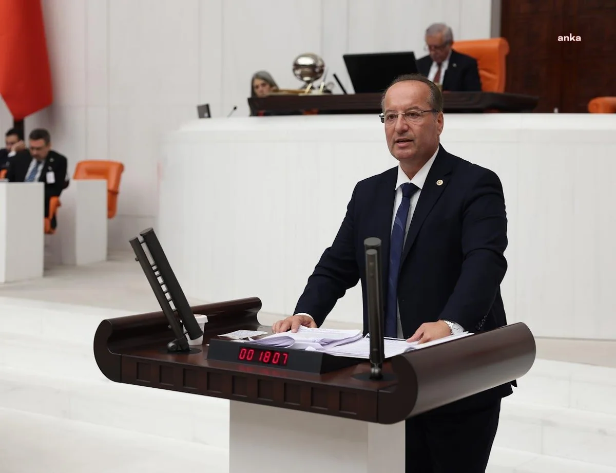 Cevdet Akay, KUYAŞ'ta AKP'li isimlerle fon vurguncuları arasında ilişki ağı öne sürdü
