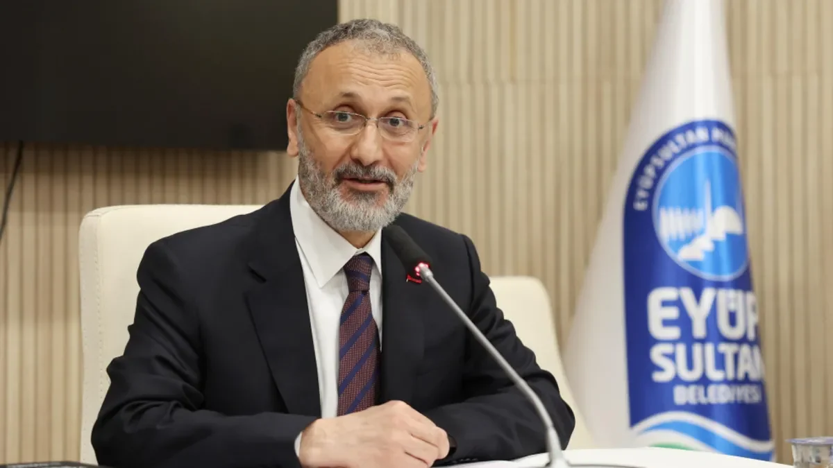 Eyüpsultan Belediyesi soruşturmasında yeni gelişme: Başkan Mithat Bülent Özmen’in de aralarında bulunduğu 28 şüpheli adliyede