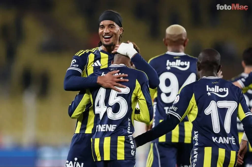 Fenerbahçe'de 2 ayrılık birden! Menajerine "Bana kulüp bul" dedi