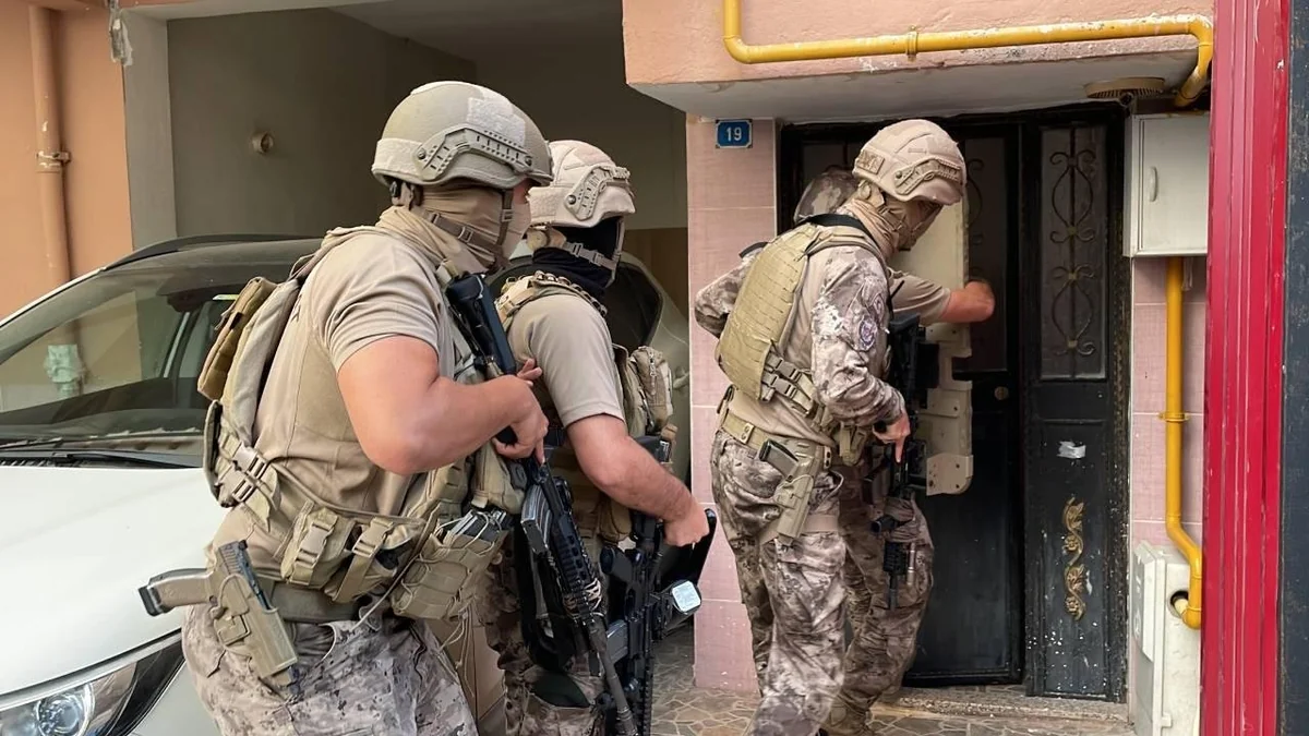 FETÖ'nün dev şebekesi çökertildi! Avrupa'da operasyon, 3 ülkede faaliyet gösteriyordu