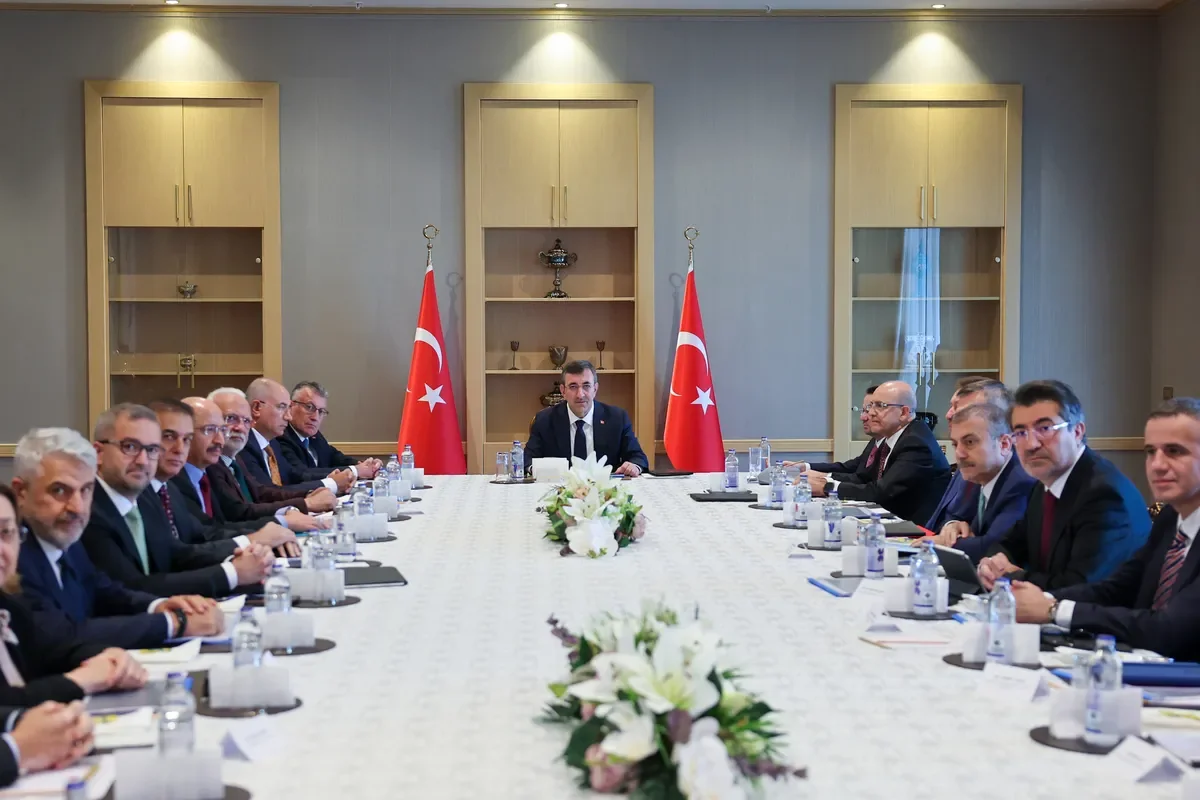 İkinci Fon Kurulu toplantısı Cumhurbaşkanı Yardımcısı Cevdet Yılmaz başkanlığında gerçekleştirildi. (Fotoğraf: AA)