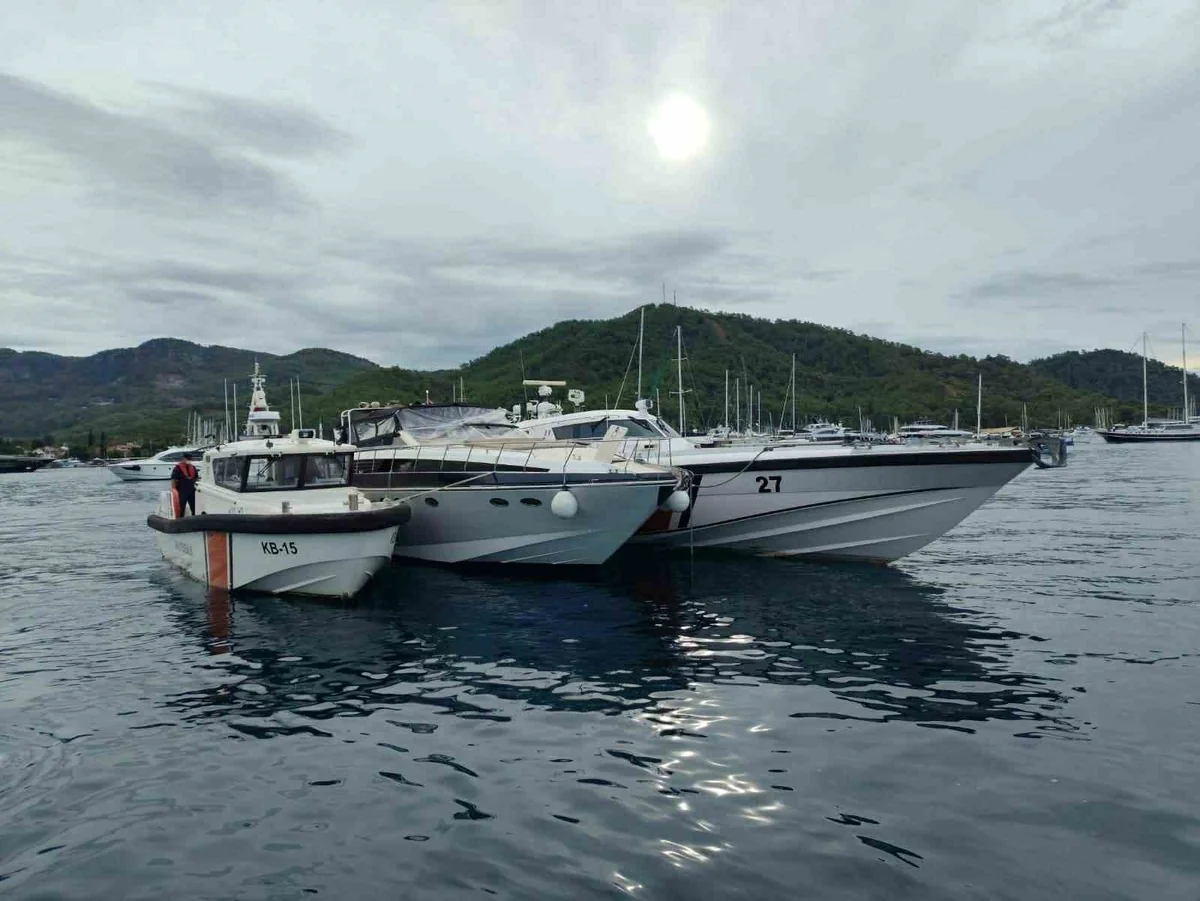Fethiye'de göçmen kaçakçılığı operasyonunda 5 şüpheli tutuklandı