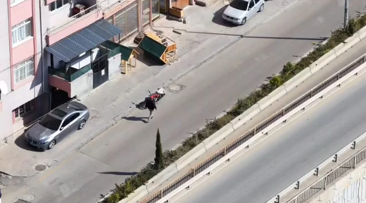 Kırıkkale'de dron denetiminde çalıntı motosikletliye 58 bin 212 TL ceza kesildi.