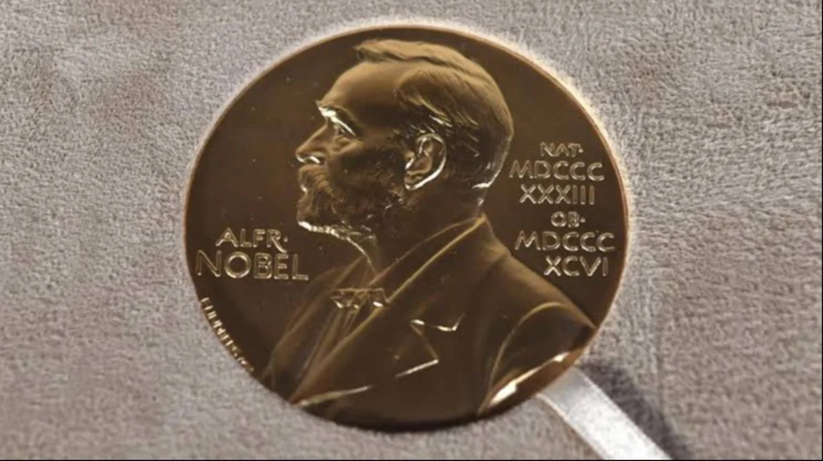 2026 Nobel Kimya Ödülü sahiplerini buldu! Moleküllerin 100 yıllık sırrını çözdüler