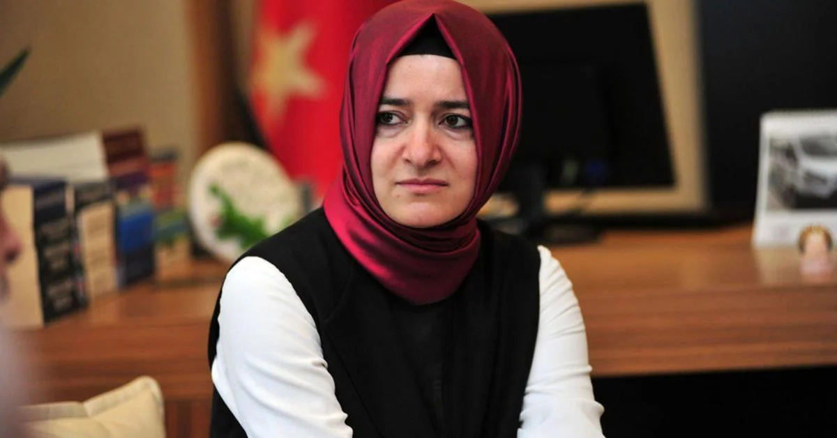 Fatma Betül Sayan Kaya'ya bir darbe de ünlü oyuncudan