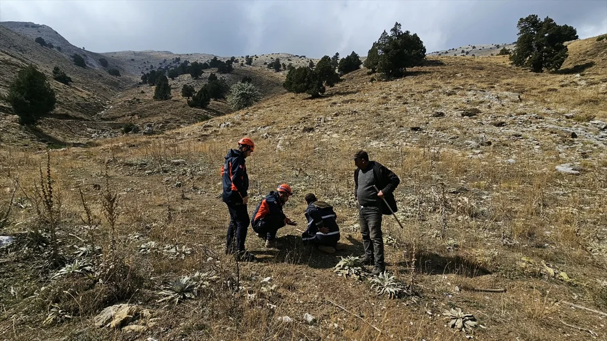 Kahramanmaraş Göksun'da rahatsızlanan çoban, AFAD ve UMKE ekiplerince kurtarıldı
