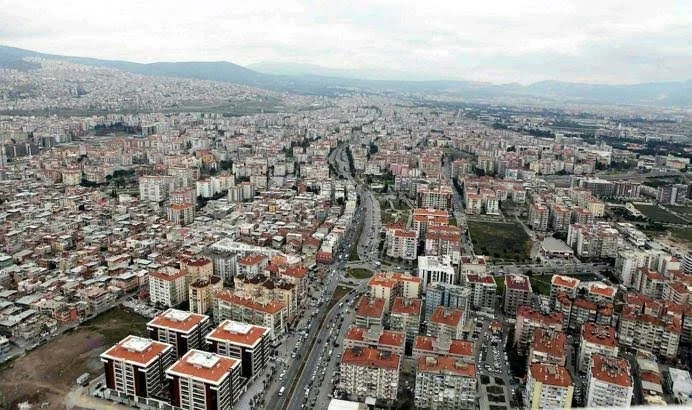 Aynı evi defalarca sattılar! İzmir’de 155 milyonluk konut operasyonu