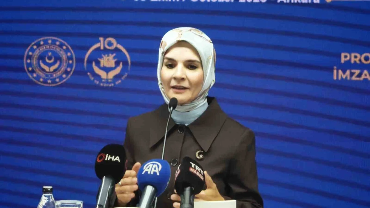 Bakan Göktaş: "Ailelerin gıda, barınma eğitim gibi temel ihtiyaçlarına destek olmayı sürdüreceğiz"