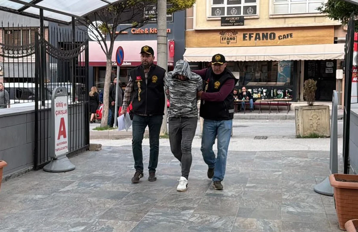Eskişehir Tepebaşı'nda Serdar Saygın'ı bıçaklayıp öldüren Mert Demir tutuklandı