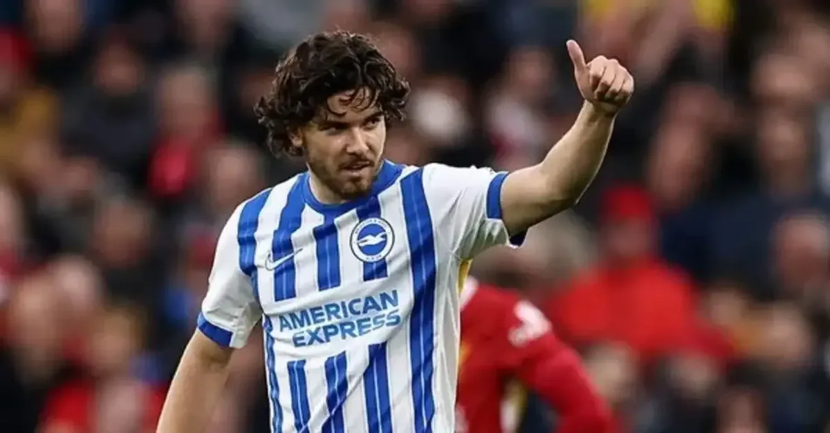Ferdi Kadıoğlu'ndan yıldız futbolcuya "Fenerbahçe'yi seç" tavsiyesi