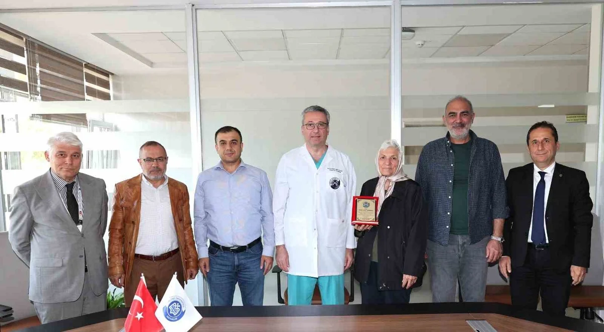 Hayırsever Mislime Gevher Kademoğlu ERÜ Yenidoğan Kliniğine 20 cihaz bağışladı