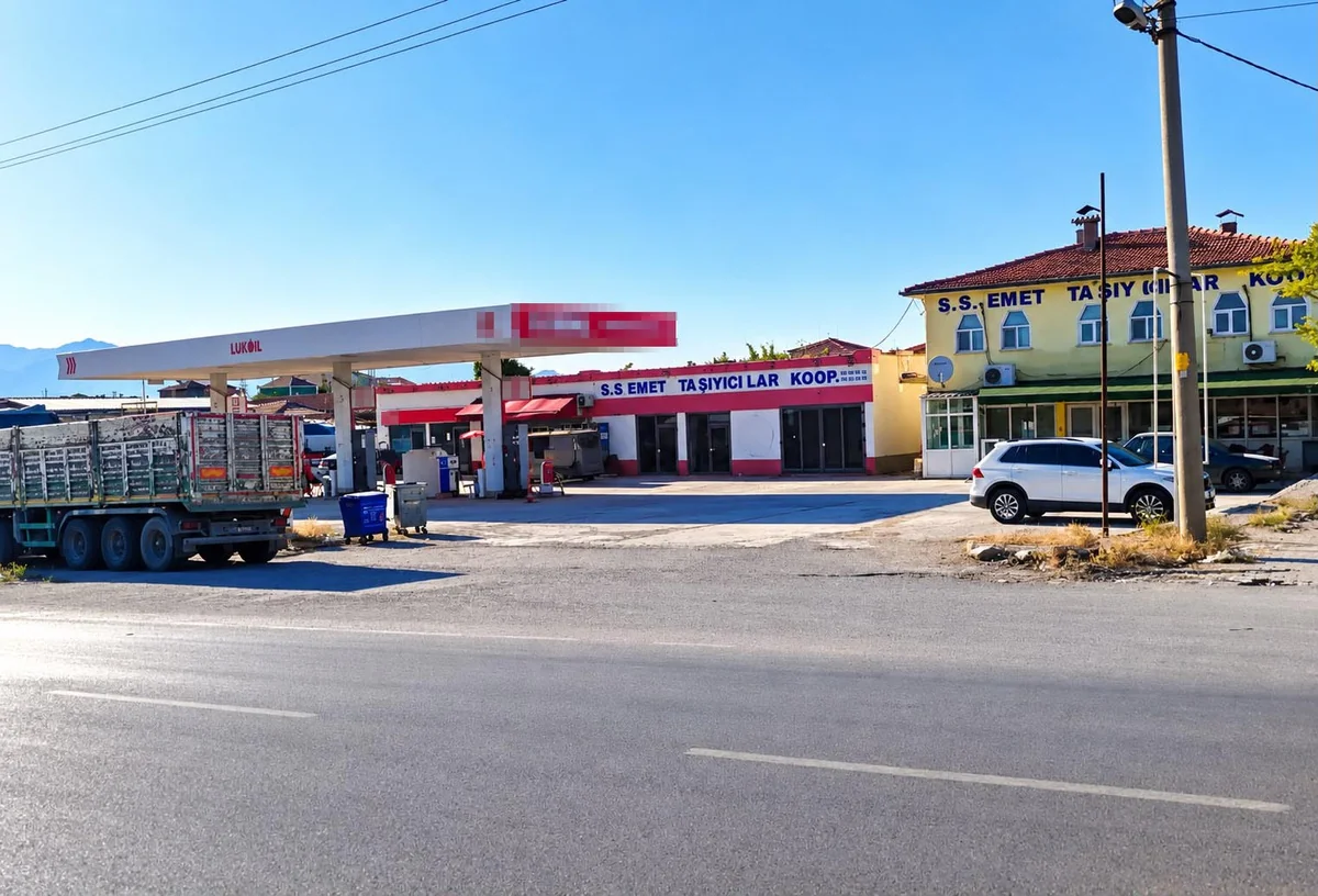 Kütahya Emet'te kooperatifte zimmet operasyonunda 12 şüpheli tutuklandı