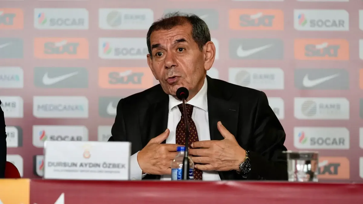 Galatasaray'da Dursun Özbek yönetimi ibra edildi