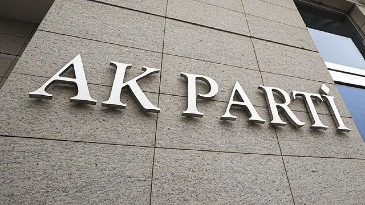 Genel Başkan Yardımcısı duyurdu: Bir büyükşehir belediyesi daha AK Parti'ye geçiyor