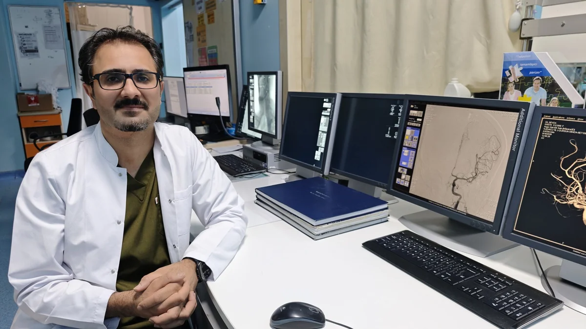 Van YYÜ'de beyin AVM'si kapalı yöntemle tedavi edildi, hasta 24 saatte taburcu oldu