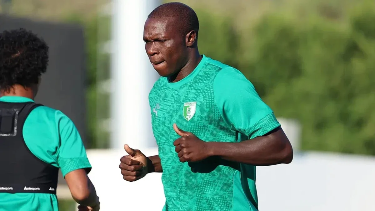 Vincent Aboubakar, kendisiyle özdeşleşen gözlüklü fotoğrafı yorumladı