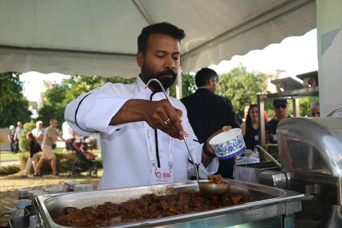 Adana Lezzet Festivali'nde Azerbaycan, KKTC ve Hindistan tatları sunuldu