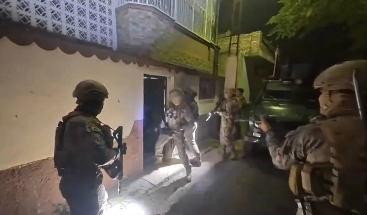 Adana merkezli 11 ildeki operasyonda 106 şüpheliden 73'ü tutuklandı