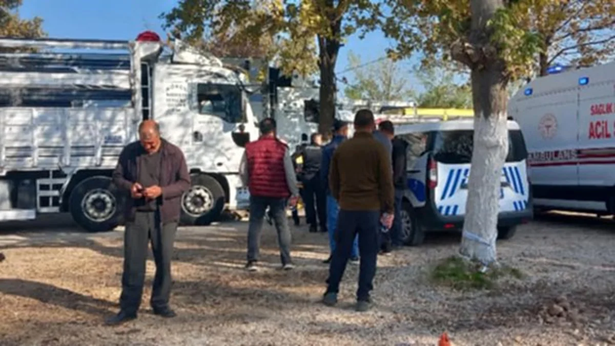 Bursa Yenişehir Biber Hali'nde 41 yaşındaki kamyon sürücüsü aracında ölü bulundu