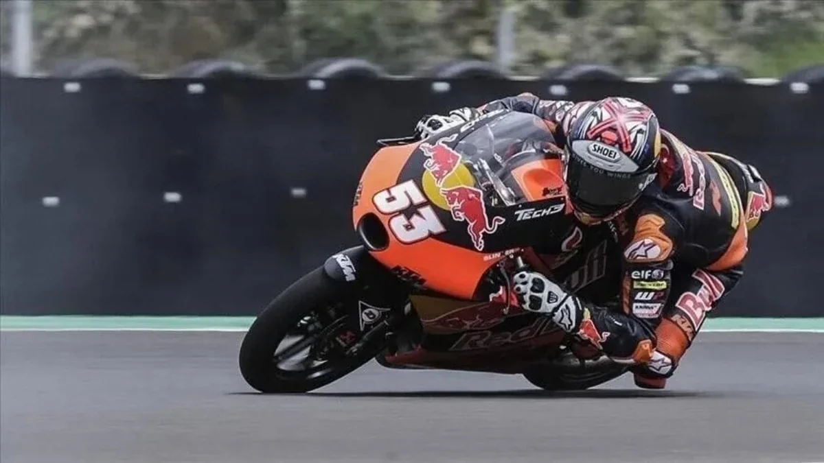 Deniz Öncü, Moto2 Endonezya yarışını 22. sırada noktaladı