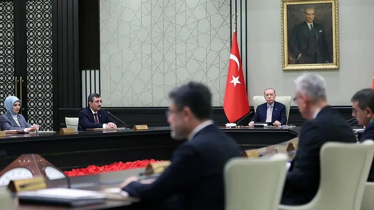 Kabine'de gündem yoğun: Mekke İttifakı ve fon krizi masada olacak