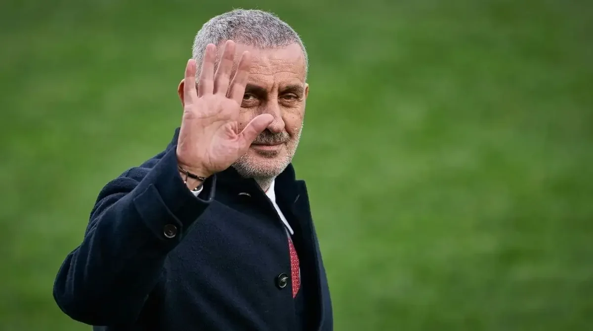 TFF Başkanı İbrahim Hacıosmanoğlu'nun istifa etmeme nedeni ortaya çıktı