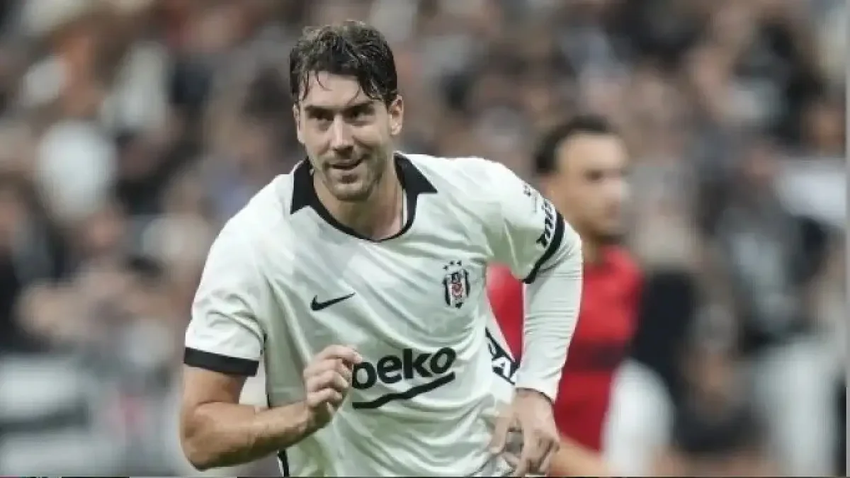 Vlahovic fırtınası! 2000'den beri bir ilk