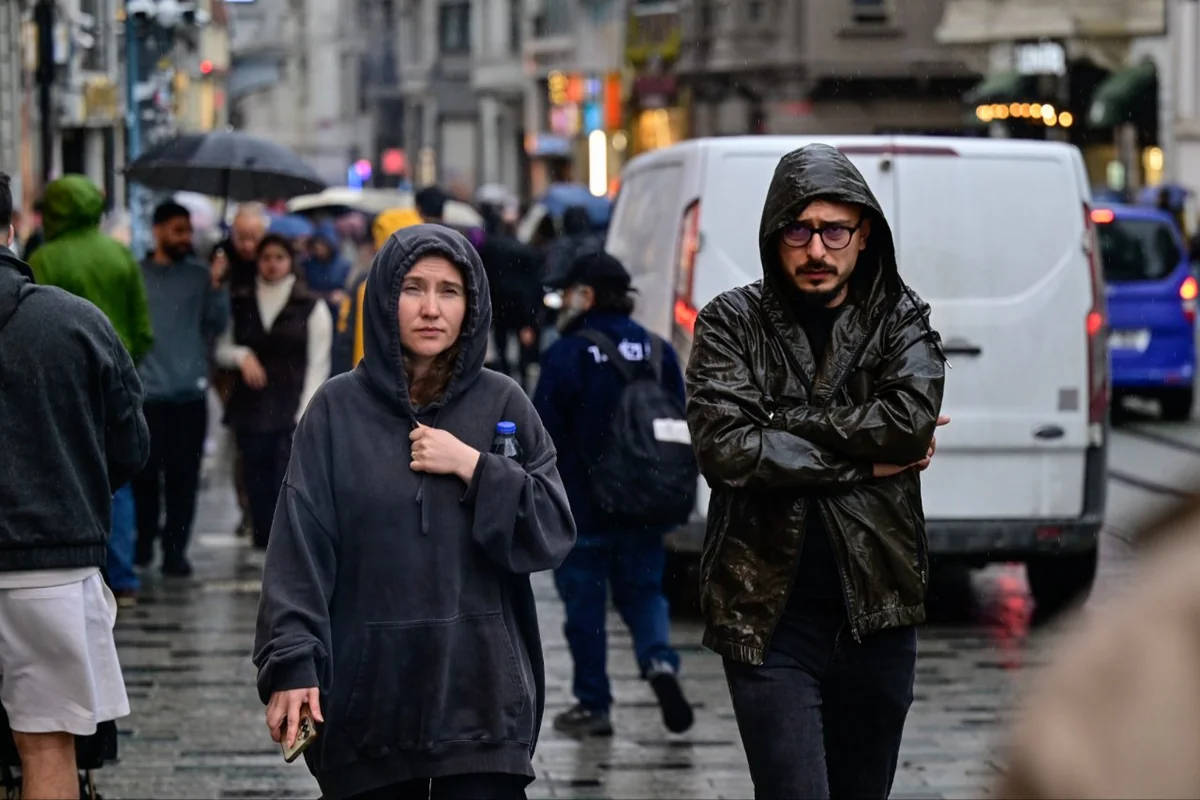 Mikdat Kadıoğlu gün gün uyardı! Cumartesi genele yayılıyor: Metrekareye 20 litreden fazla yağış düşebilir