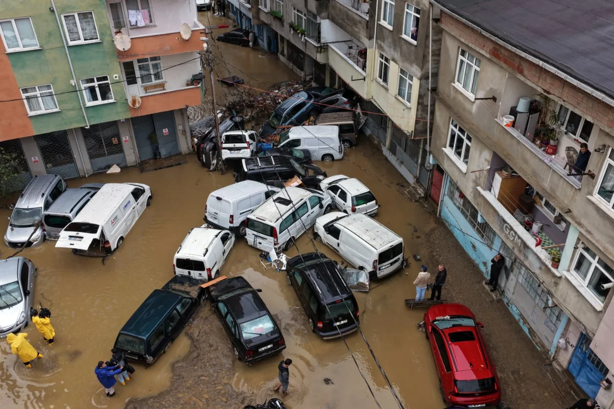 Selde zarar gören araçlar için kritik uyarı: Kasko neyi karşılıyor, kaskosu olmayanlar ne yapabilir?