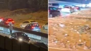 Kartal'da sel sularının sürüklediği çamur TEM bağlantı yolunda bir şeridi kapattı