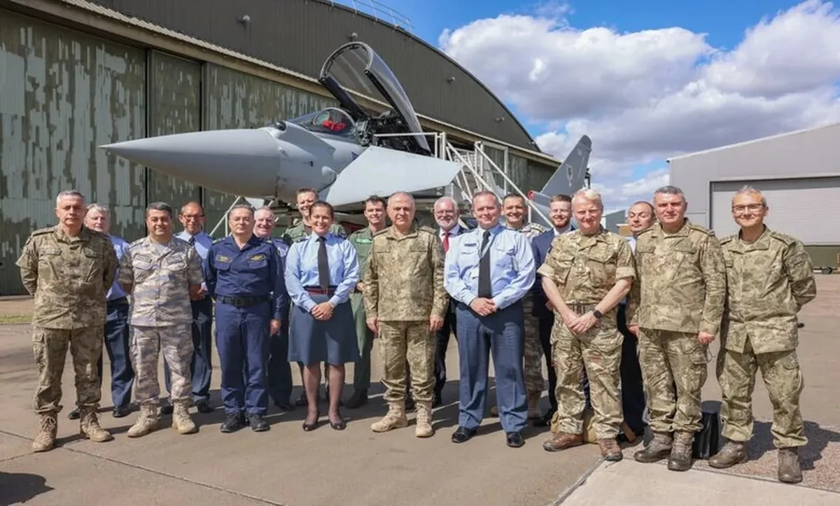 Eurofighter Typhoon için imzalanan sözleşmenin ardından, 2025 yılının Kasım ayında TUSAŞ ile BAE Systems, insansız hava sistemleri ve ilgili teknolojiler alanında iş birliği yapmak üzere Mutabakat Zaptı imzaladı.